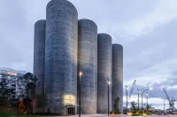 Renaissance Bordeaux Hotel Hotel in zona Église Sainte-Marie-de-la-Bastide