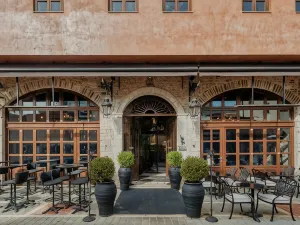 Stoes Boutique Hotel