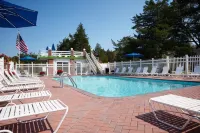 Breezeway Resort - Pools