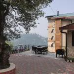 إيه دي بي رومز ذا أوك تري هاوس Hotels near The Ridge