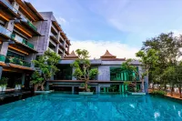 I Calm Resort Cha Am - Uima-altaat