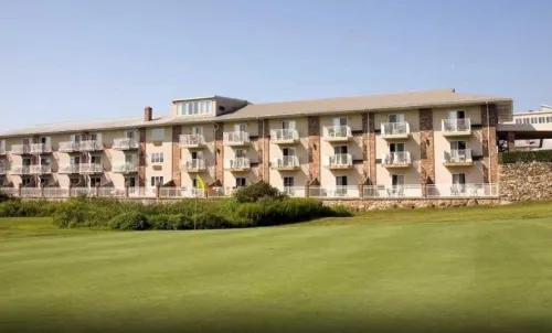 Winnapaug Inn Hotels in Westerly