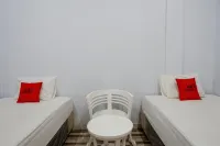 레드도어즈  스타이크 토라자  호텔