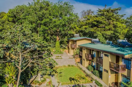 Monteverde Country Lodge - Costa Rica Отели рядом с достопримечательностью «San Luis Waterfall»