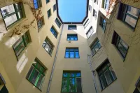 Walk Inn Váci 78 Отели рядом с достопримечательностью «Холм Геллерта»
