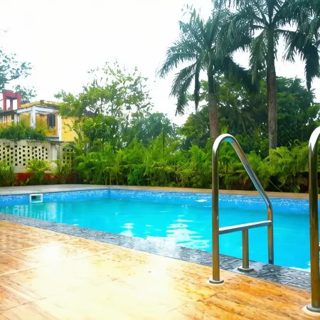 Tribal Wood Resort