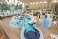 Hunguest Hotel Apollo - 4 ดาว