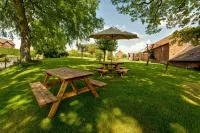 Dovestays Hotels in North Muskham