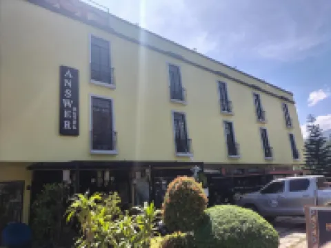 Answer Hotel