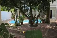 LeBovallon B&B - Pools
