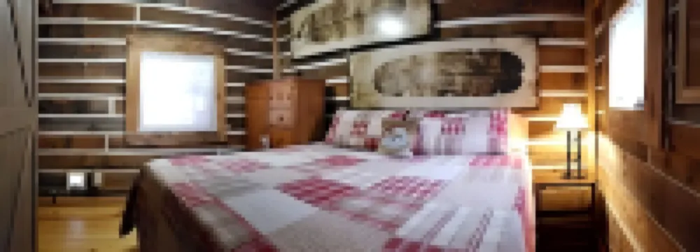 The CABIN on CULVER CHRISTMAS TREE FARM