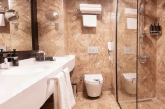 Shelter Inn Hotel & Spa