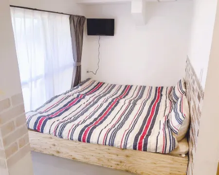 ゲストハウス BOND 島本町のホテル