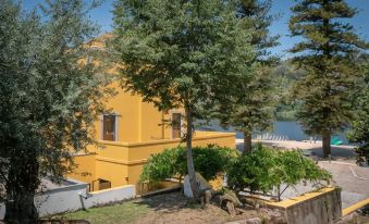 Alamal River Club
