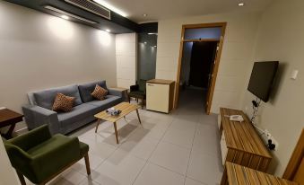 Spar Furnished Hotel