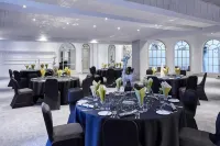 Mercure Nottingham - breakfast
