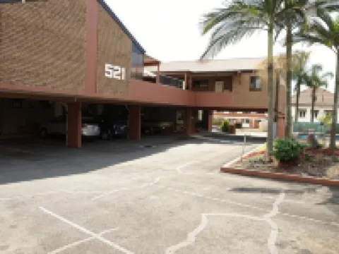 Lancaster Court Motel Hotels in Annerley