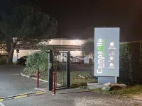 Campanile Nature - Bordeaux Sud Pessac - Parkplatz
