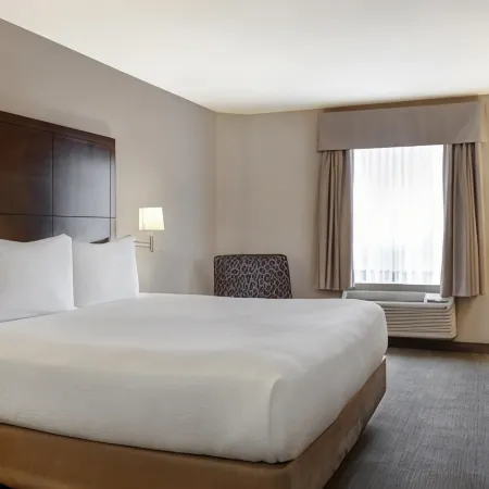 Days Inn by Wyndham Medicine Hat