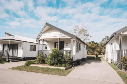 Big4 Breeze Holiday Parks - Rainbow Beach Hotels in Rainbow Beach