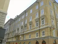 Hotel Centrale Hotel in zona Tempio serbo-ortodosso della Santissima Trinità e di San Spiridione