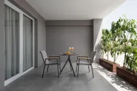 Calives Premium Stay - parking