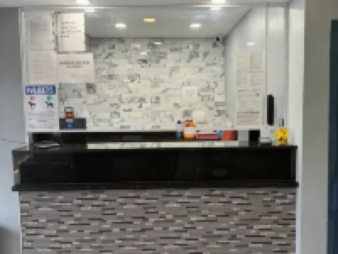 ミッドタウンロッジ ジャクソンビルのホテル