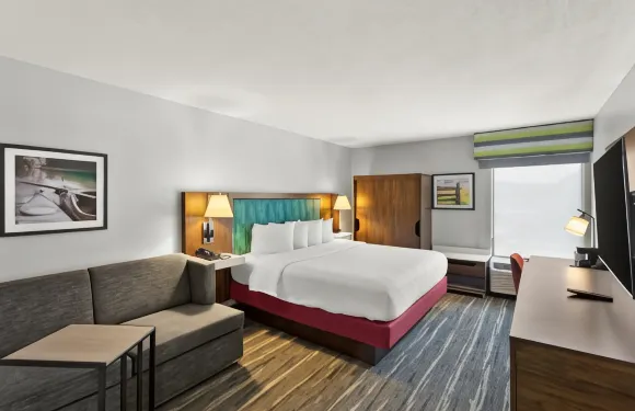 布里奇波特/克拉克斯堡歡朋酒店