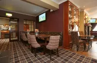 Newburgh Inn Hotels in Balmedie