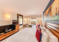 Grand Decameron Los Cabos, A Trademark All Inclusive Resort