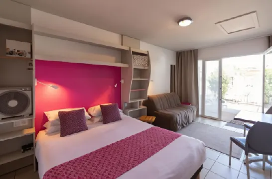 The Originals Résidence, Hôtel de Ré Hotels near Camping Barataud