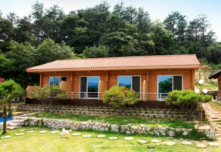 Jangseong Suyang Howon Pension Отели в г. Чансон