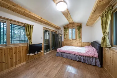 Yeoncheon Solnaeeum Tiny House Hotels near Jeongog-Yeog