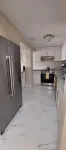 2 Bedroom Apt overlooking harbour