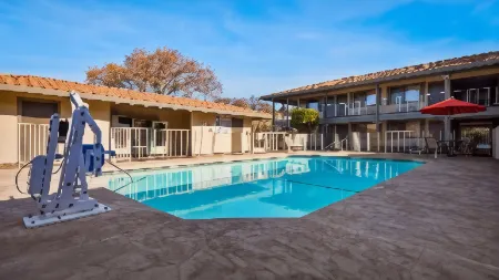 Best Western Cordelia Inn Отели в г. Фейрфилд