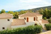 Club Esse Cala Gonone Beach Village Hotel a 