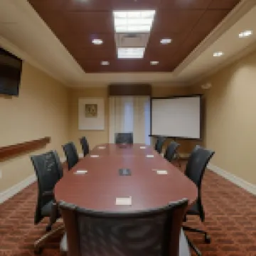 ハンプトン イン アトランタ - キャントン