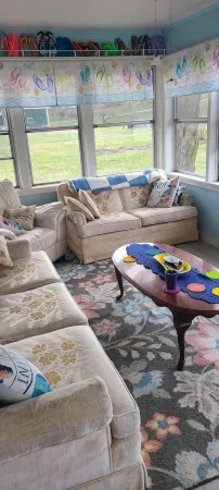 Fully furnished yr round home near Seneca Lake, on Wine trail, Family Friendly