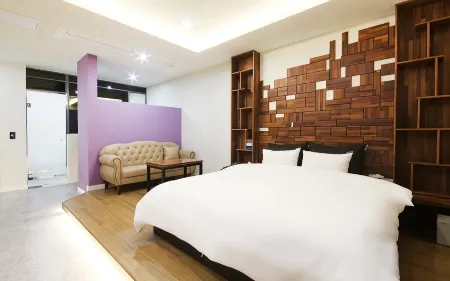 Muan Hotel the K Отели в г. Муана