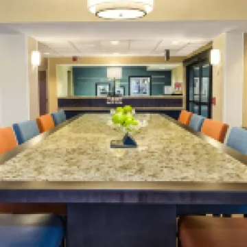 햄프턴 인 스파턴버그 호텔