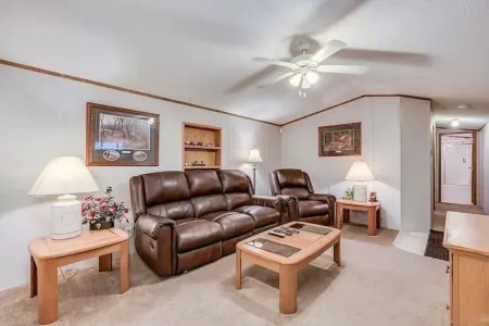 Plenty of Parking for Boats!