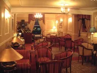 Ely House Hotel