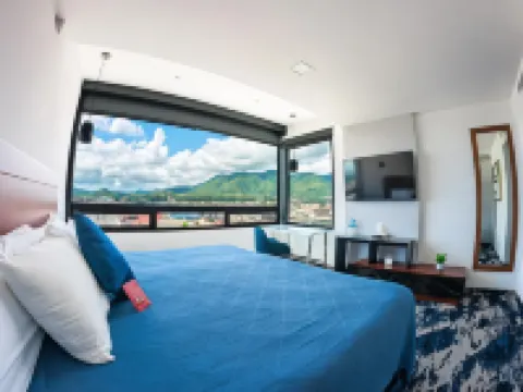 Fray Junipero Serra Hoteles en Tepic