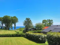 "Giselle" - 150m from the Sea Hotels in Hedensted