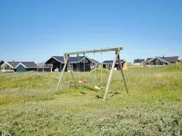 "Doris" - 150m from the Sea