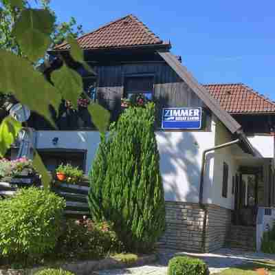 Villa Lykos Plitvice Hotel Exterior