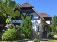 Villa Lykos Plitvice - Guest houses