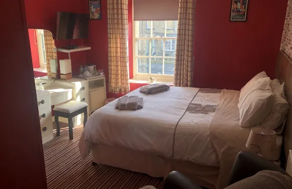 板球手阿姆斯酒店