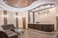 Kristall Hotel - Pools