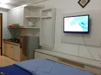 Apartemen the Suites Metro by Faris فنادق في Buahbatu